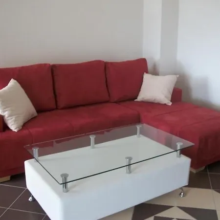 Apartment Gemuetliche Auf Vir