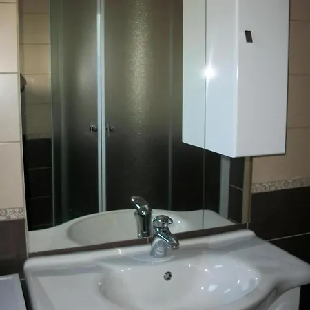 Apartment Gemuetliche Auf Vir